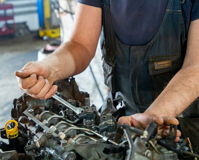 Распространенные неисправности двигателя автомобиля.