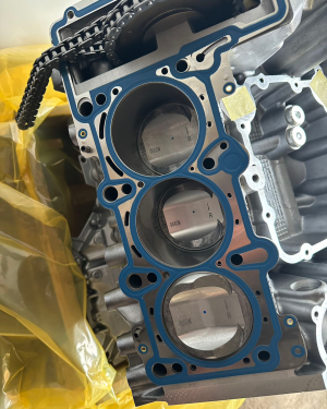 vw EA837 3.0T CJT Center Cylinder Assembly